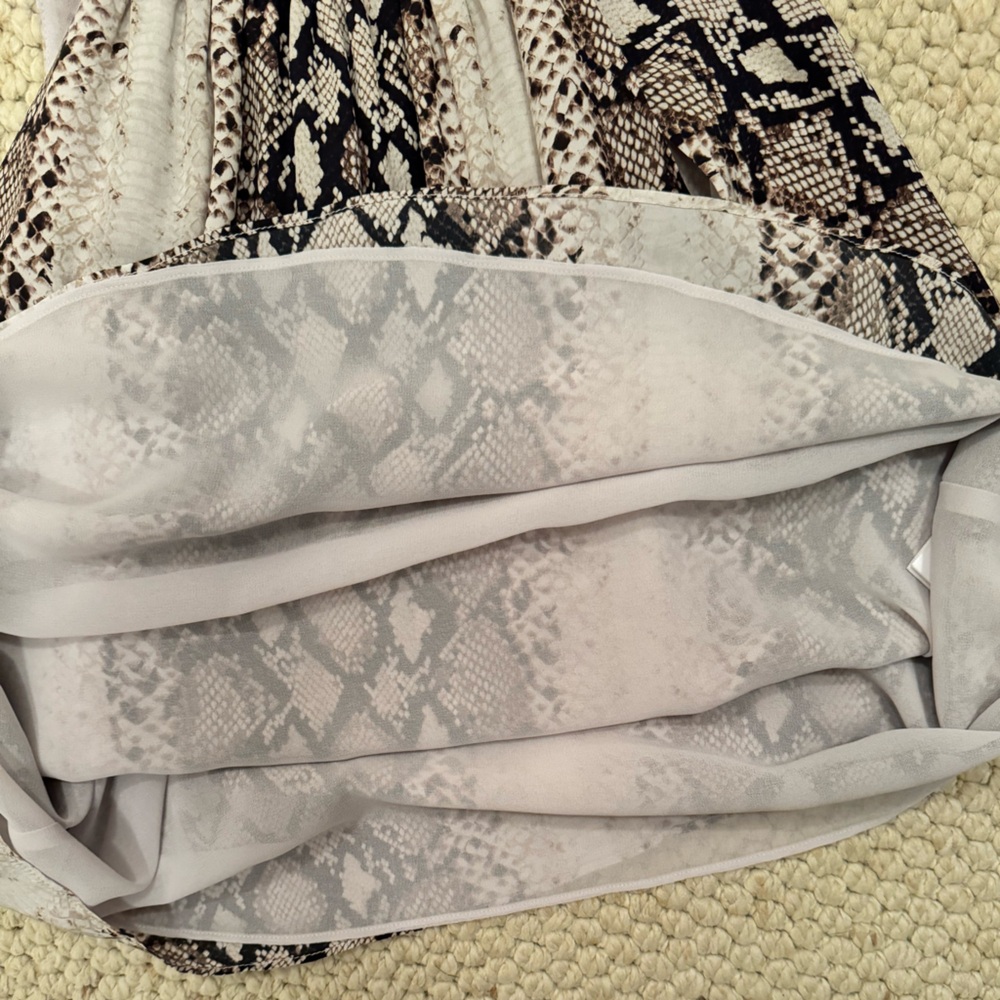 Joie Sleeveless Halter Neck Snakeskin Print Top EUC!! - Picture 7 of 9